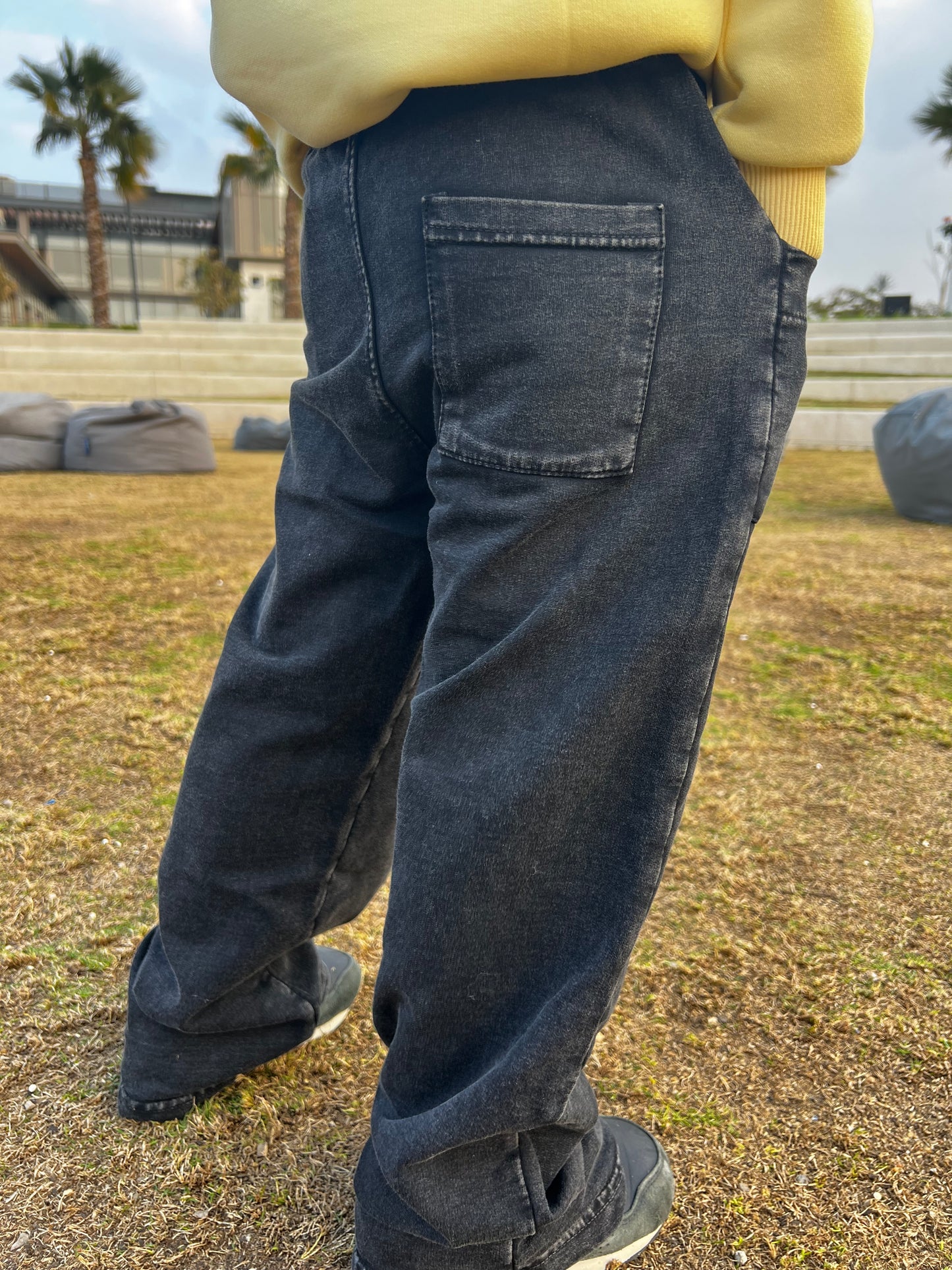 Washed sweatpants