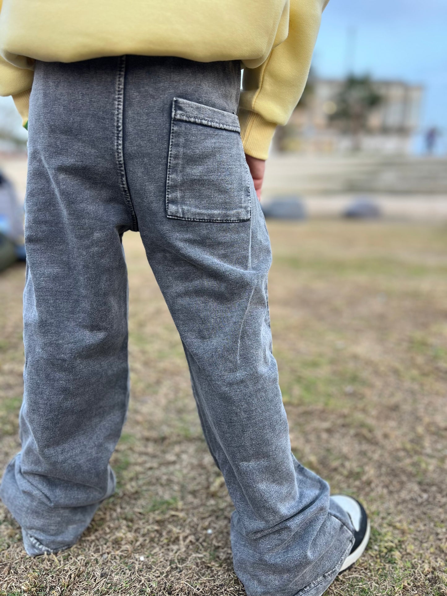 Washed sweatpants