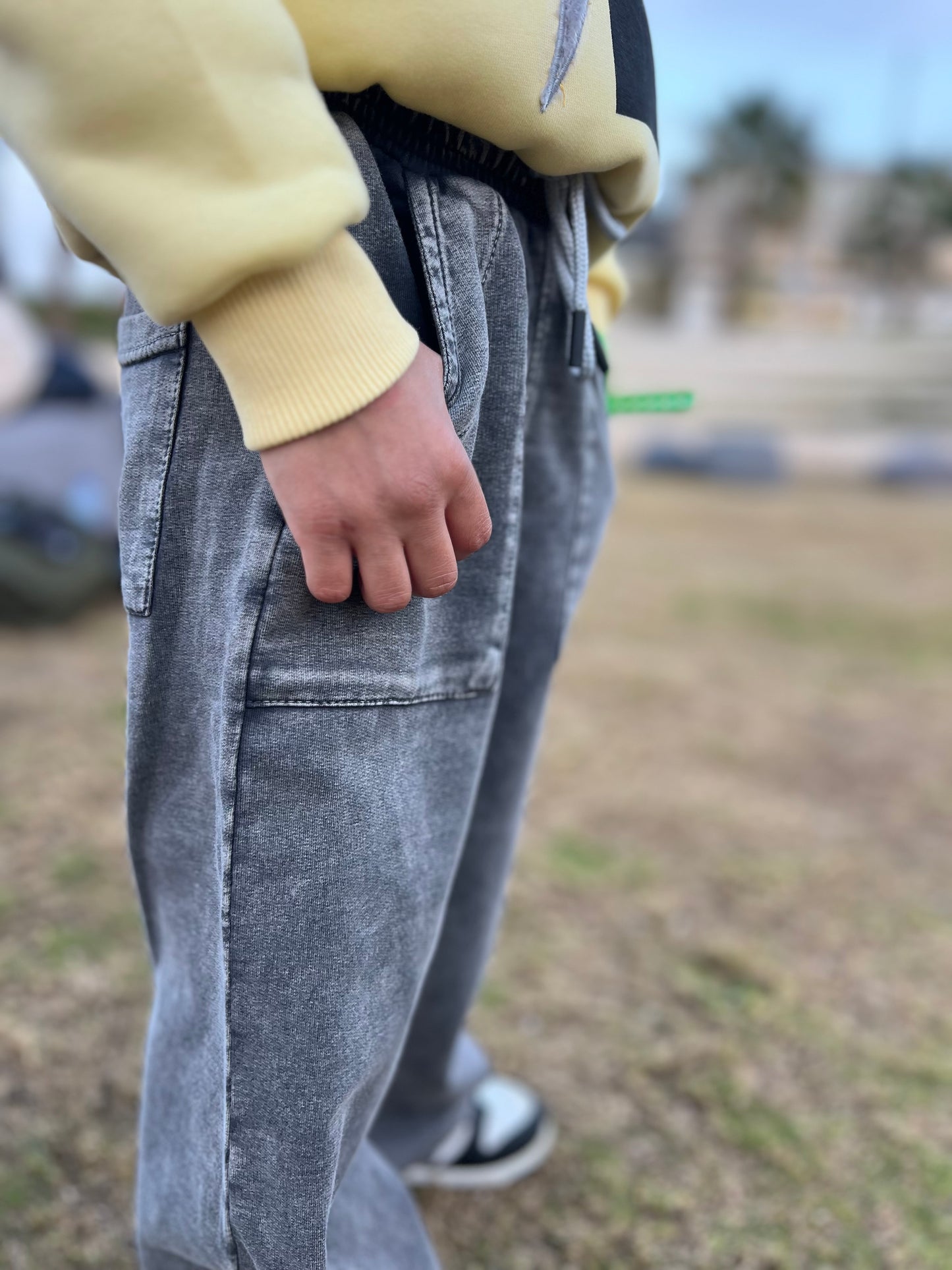 Washed sweatpants